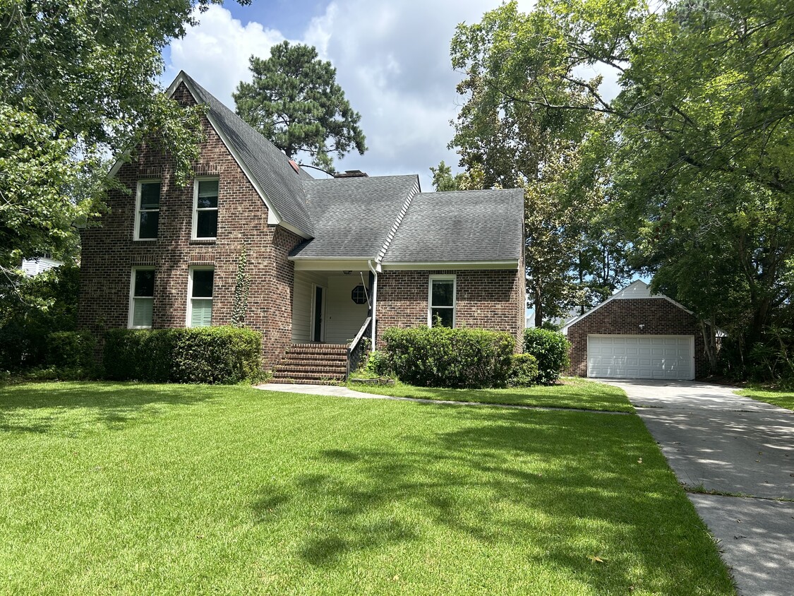 Primary Photo - 3915 Appleton Way
