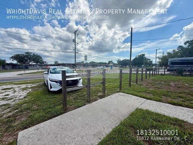 Building Photo - 10812 Hannaway Dr
