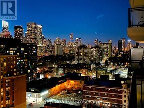 Building Photo - 460 Adelaide St E