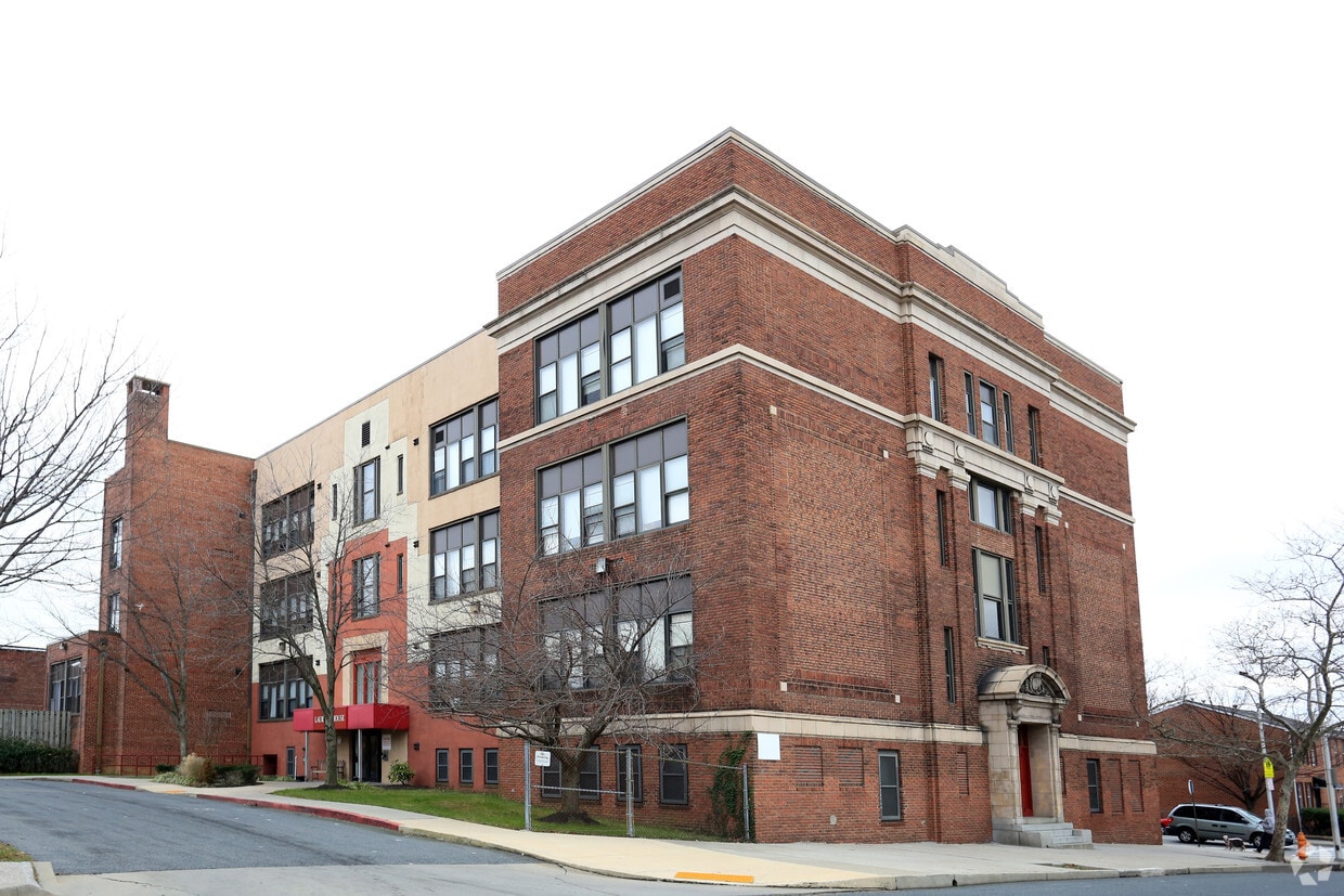 1330 Laurens St, Baltimore, MD 21217 Apartments in Baltimore, MD