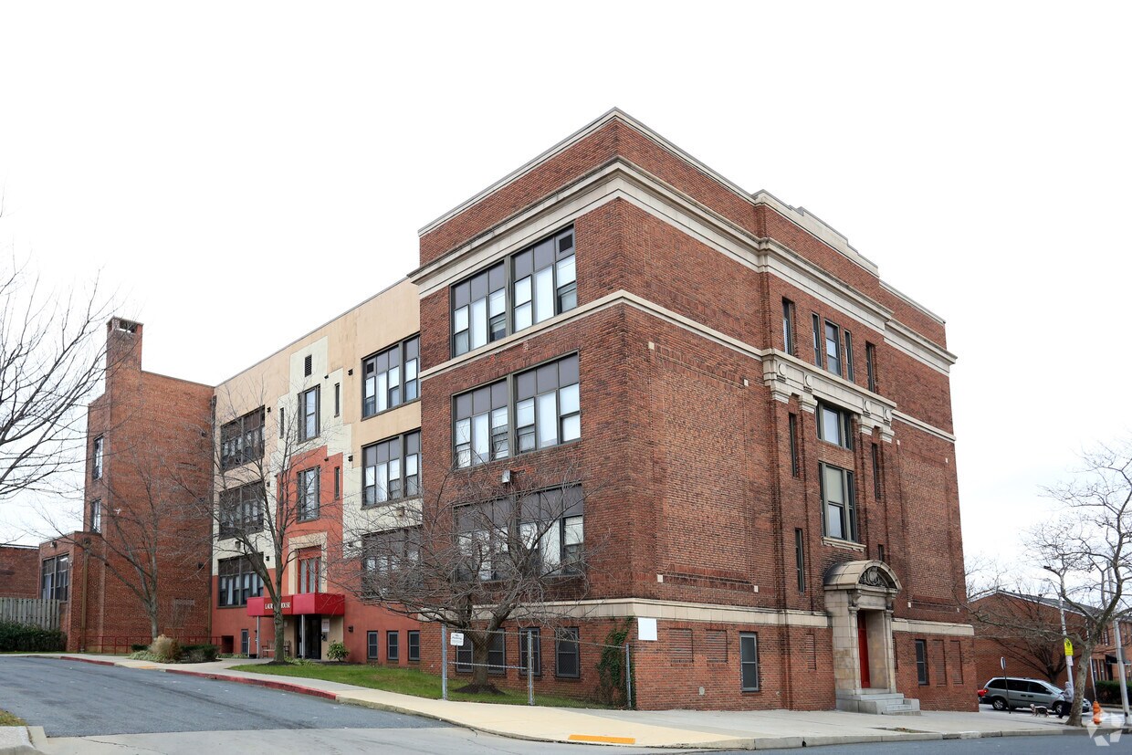 Foto del edificio - 1330 Laurens St