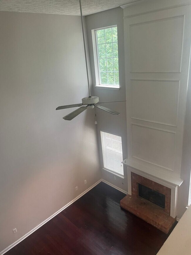 Building Photo - Beautiful Single Family Home in Austell  1...