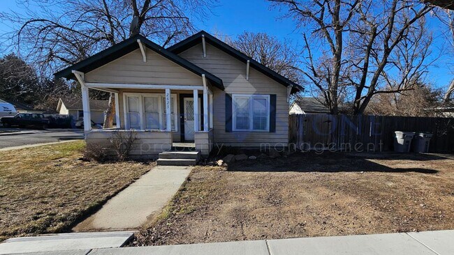 Foto del edificio - MOVE IN TODAY! $500 OFF FIRST MONTH RENT!
