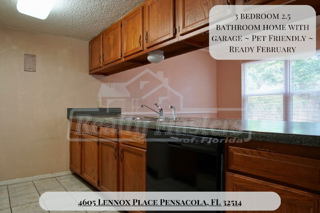 Foto del edificio - Spacious 2-Story Home in Northpointe – Pet...