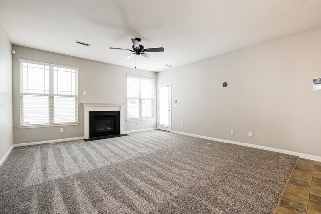 Building Photo - 35 Wensley Ct