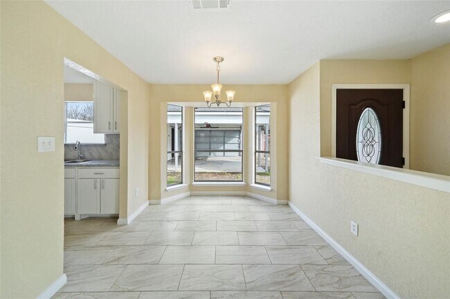 Foto del edificio - 10411 Foxrow Ln