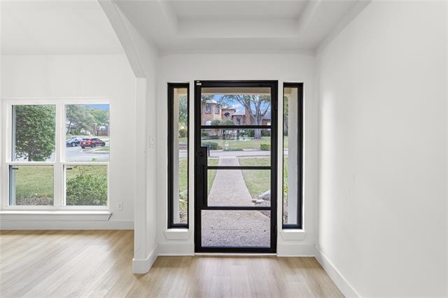 Foto del edificio - 1513 Carriage Ln