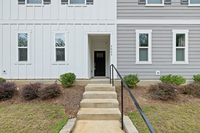 Building Photo - 3063 Spline Cir