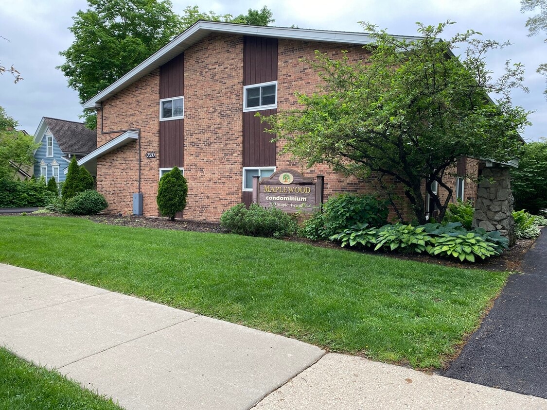 720 Maple Ave Unit I, Downers Grove, IL 60515 Condo for Rent in