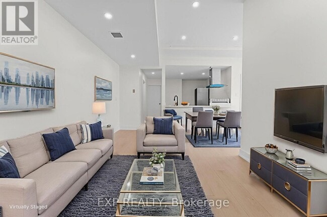 Building Photo - 1558 Queen St E