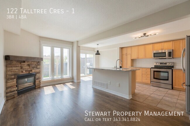 Photo du bâtiment - 122 Talltree Crescent