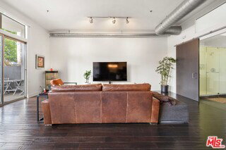 Foto del edificio - 13320 Beach Ave