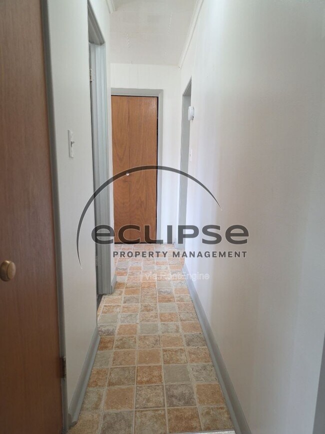Foto del edificio - 731 3rd St