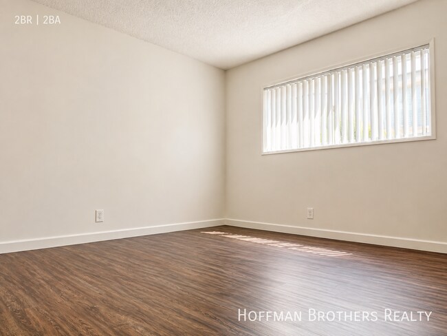 Foto del edificio - 3772 Lockland Dr