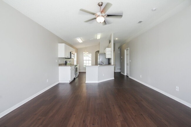 Building Photo - 13618 Silver Charm Ct