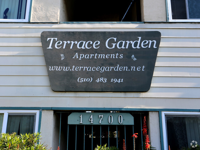 Foto del edificio - Terrace Garden