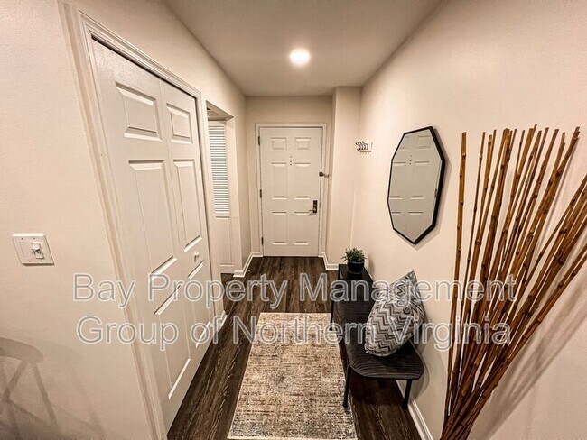 Foto del edificio - 1020 N Stafford St