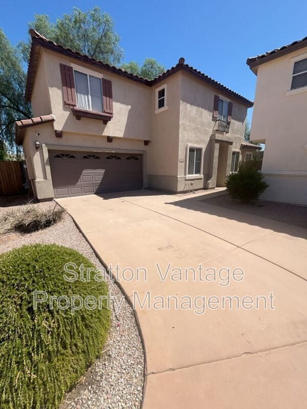 Primary Photo - 2185 N Mosley Dr