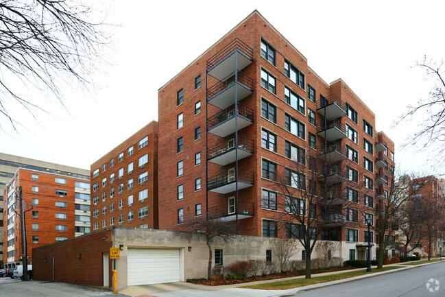 1500 Hinman Ave, Evanston, IL 60201 Apartments - Evanston, IL ...