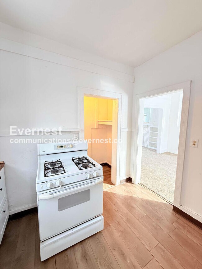 Foto del edificio - 14393 Strathmoor St