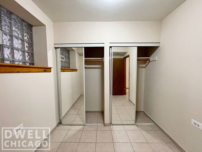 Foto del edificio - 6357 N Lakewood Ave
