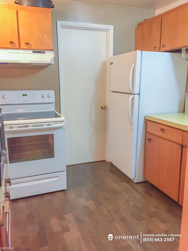 Primary Photo - 2611 22nd Ave W