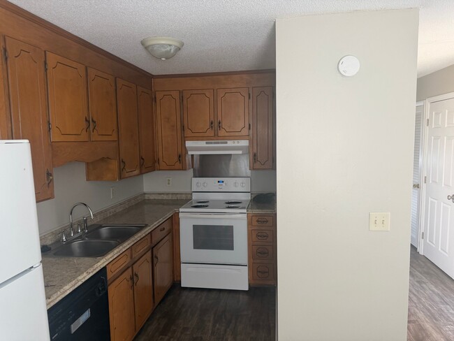 Foto del edificio - 2217 Aspen Ave