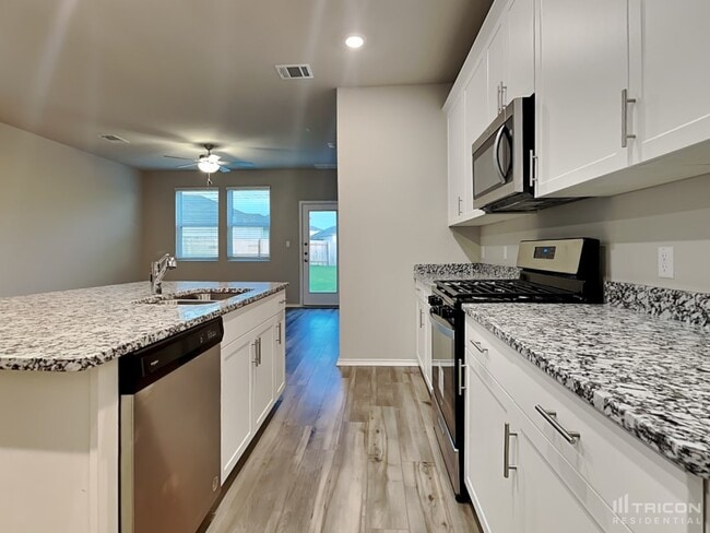 Building Photo - 3504 Gooseneck LN