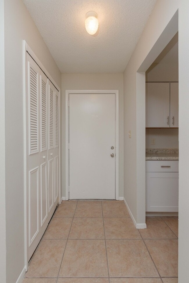 Photo - Great Location 3/2 House