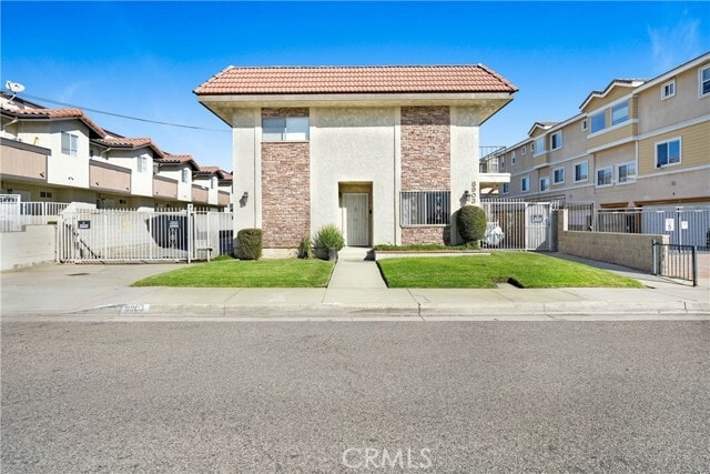 Building Photo - 8903 Glendon Wy