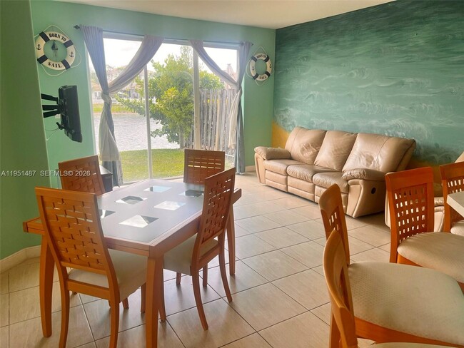 Foto del edificio - 11336 NW 47th Ln