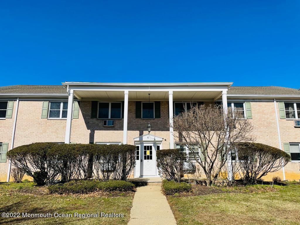 4 Windsor Terrace Unit E, Freehold, NJ 07728 Condo for Rent in
