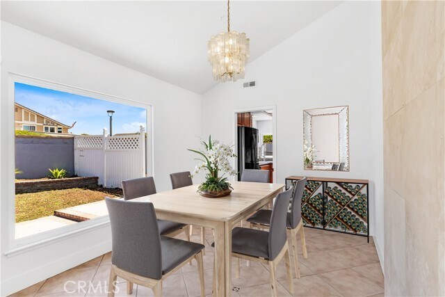 Foto del edificio - 33412 Padina Cir