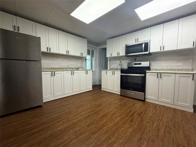 Building Photo - 143 Harrison St