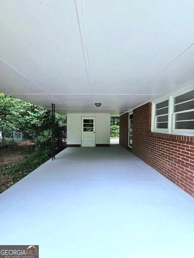 Building Photo - 813 Crockett Ct