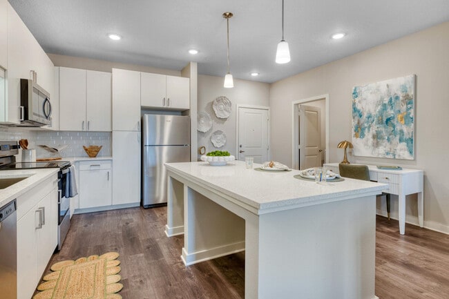 Building Photo - Marbella Palm Coast