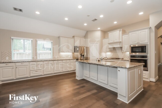 Building Photo - 8100 Tyrell Hgts Rd