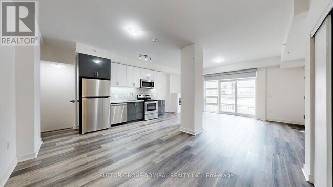 Photo du bâtiment - 57 Finch Ave W