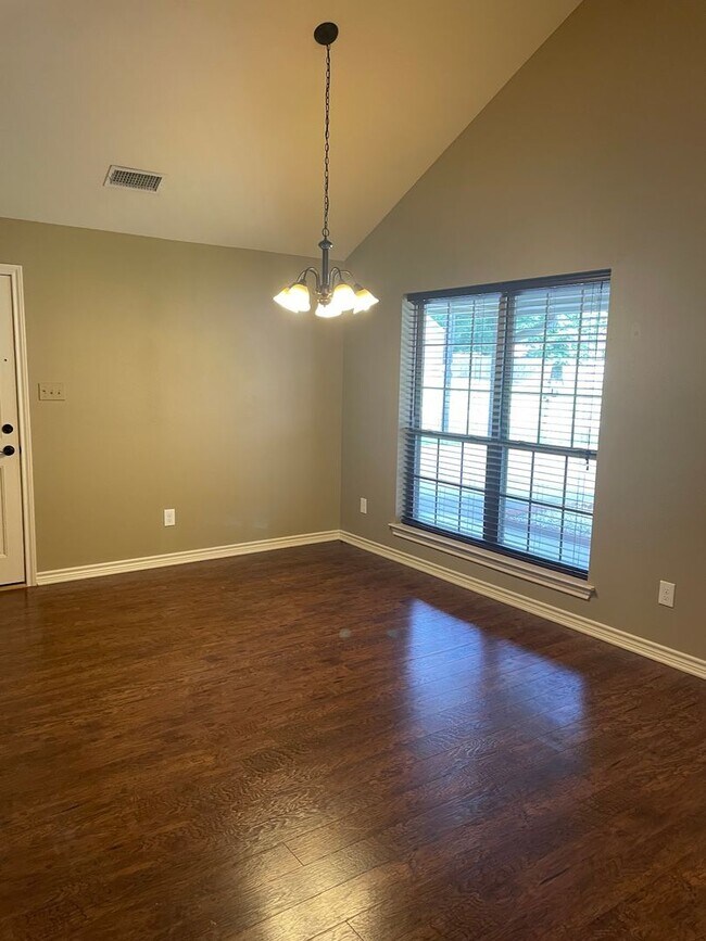 Foto del edificio - A must see home in Bullard in a great loca...