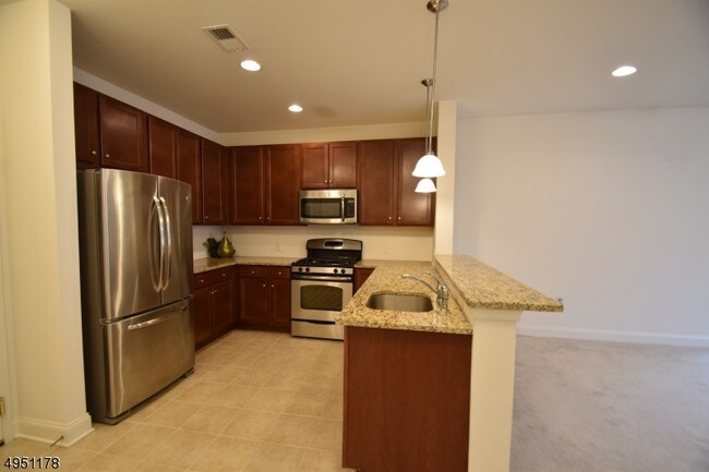 Building Photo - 3311 Ramapo Ct
