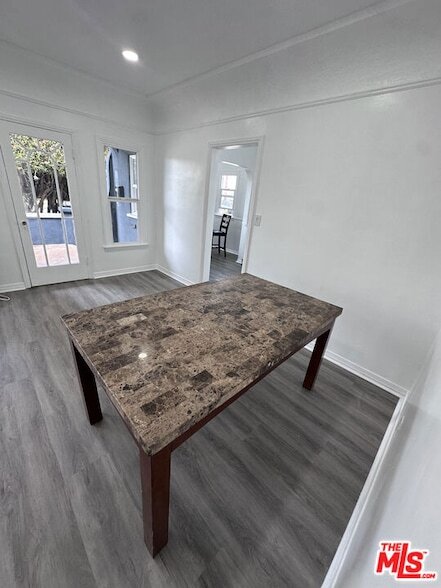 Foto del edificio - 1116 W 64th St