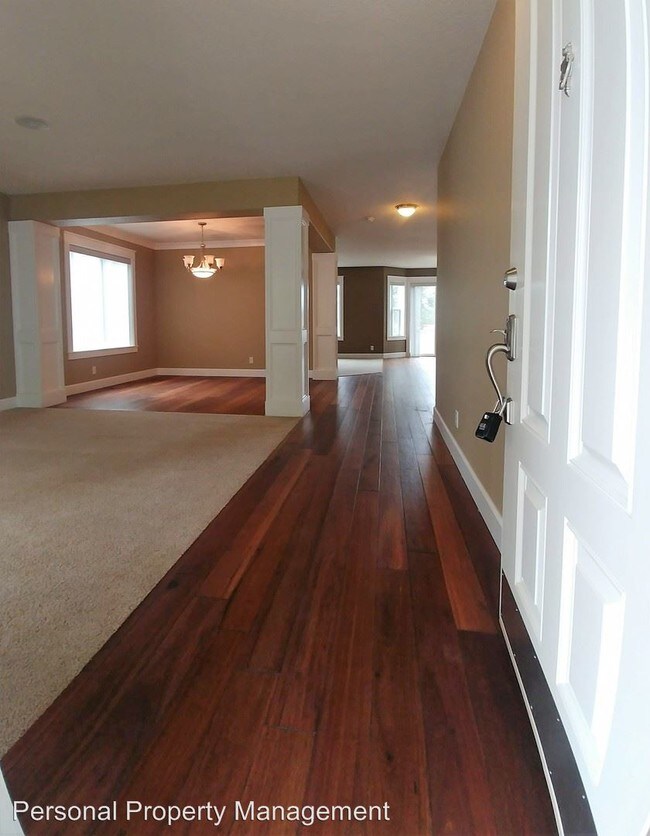 Foto del edificio - 4 br, 2.5 bath House - 2214 NW 15th Street