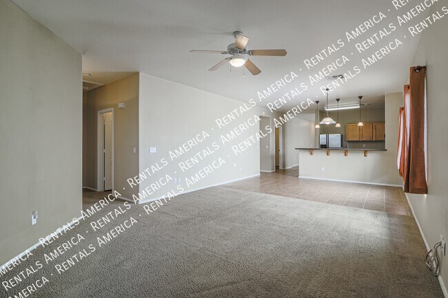 Building Photo - 28683 N Sedona Pl