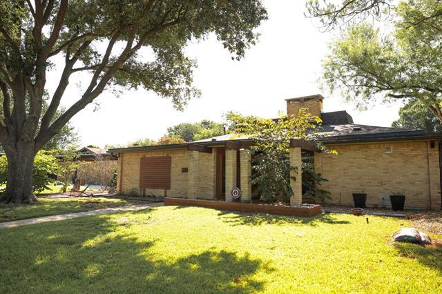 Foto del edificio - 2937 Forest Hills Ln