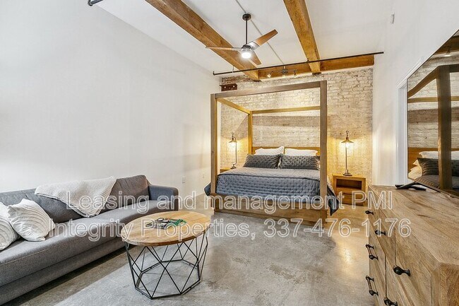 Foto del edificio - 825 Lafayette St