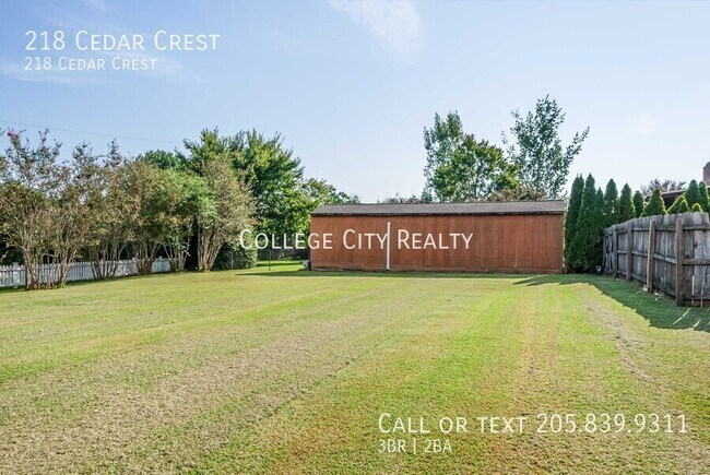 Foto del edificio - 218 Cedar Crest