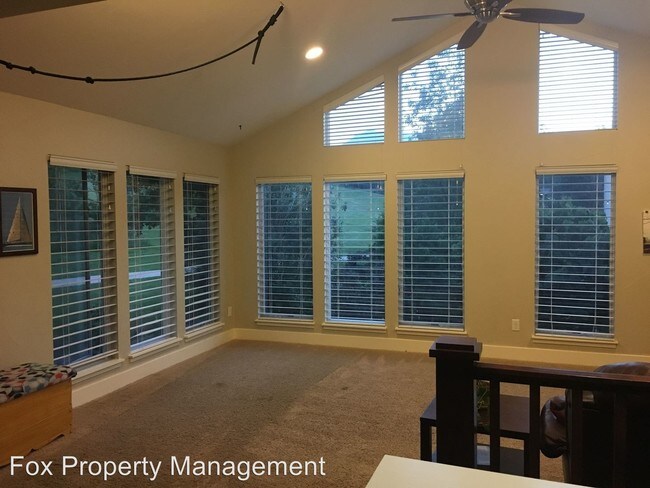 Building Photo - 3 br, 3 bath House - 1059 Tantra Park Circle