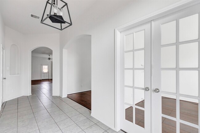 Foto del edificio - 319 American Black Bear Dr