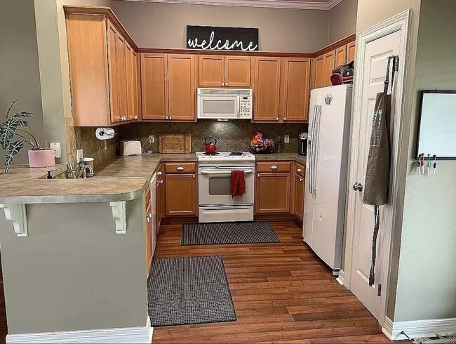 Foto del edificio - Move-in Ready 3 bed/ 2 bath home in South ...
