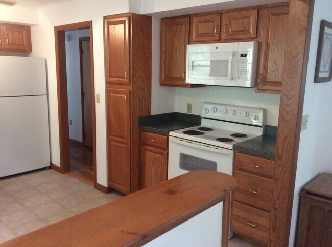 Foto del edificio - 126 W Shore Dr